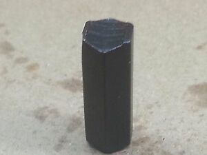 Umetak za nitovanje lanca A 404"