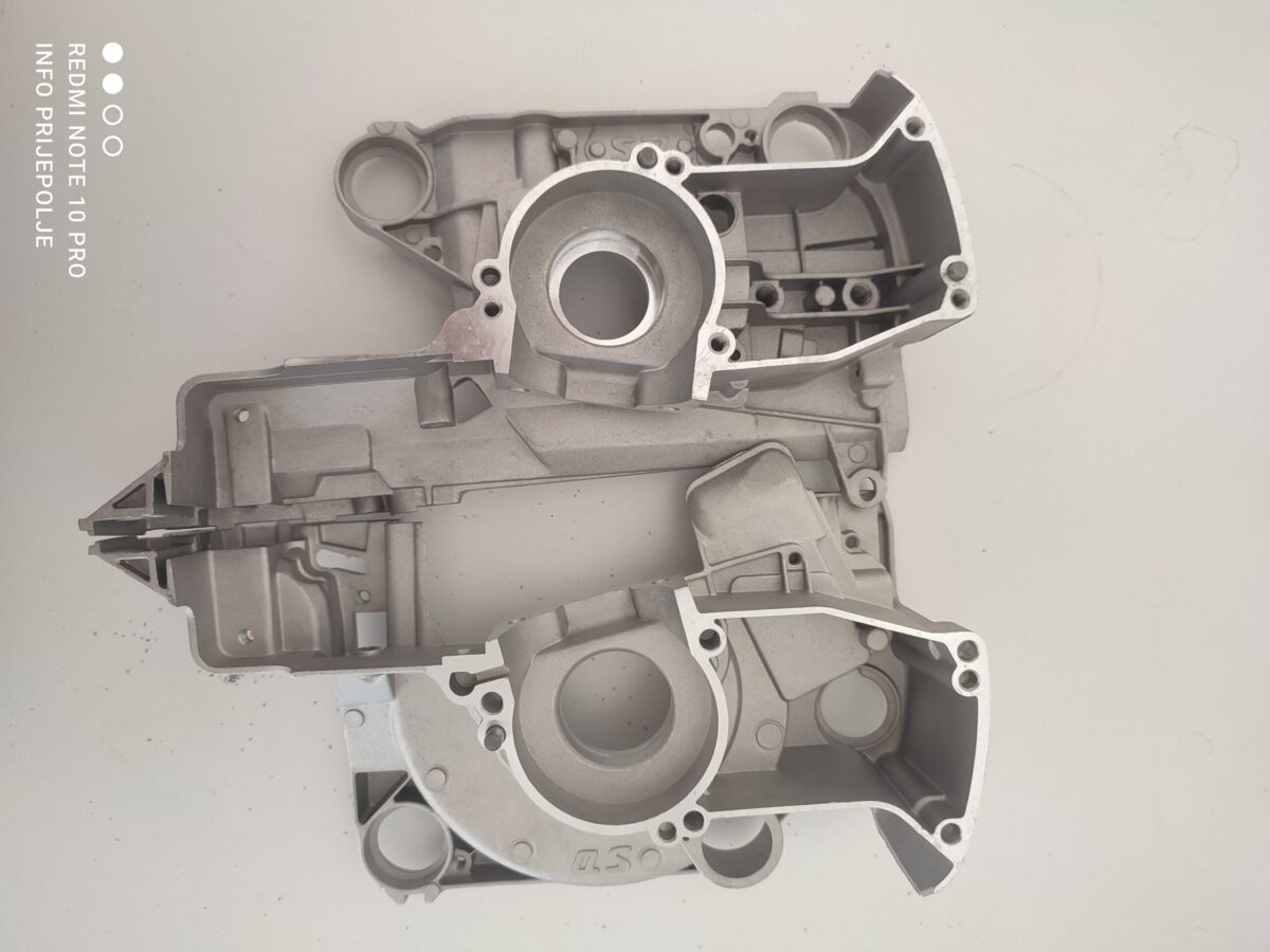 Kućište motora Kineske testere PN 4500 5200 - Slika 4